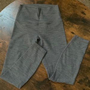 EUC lululemon grey align leggings 24” inseam. Sz 6